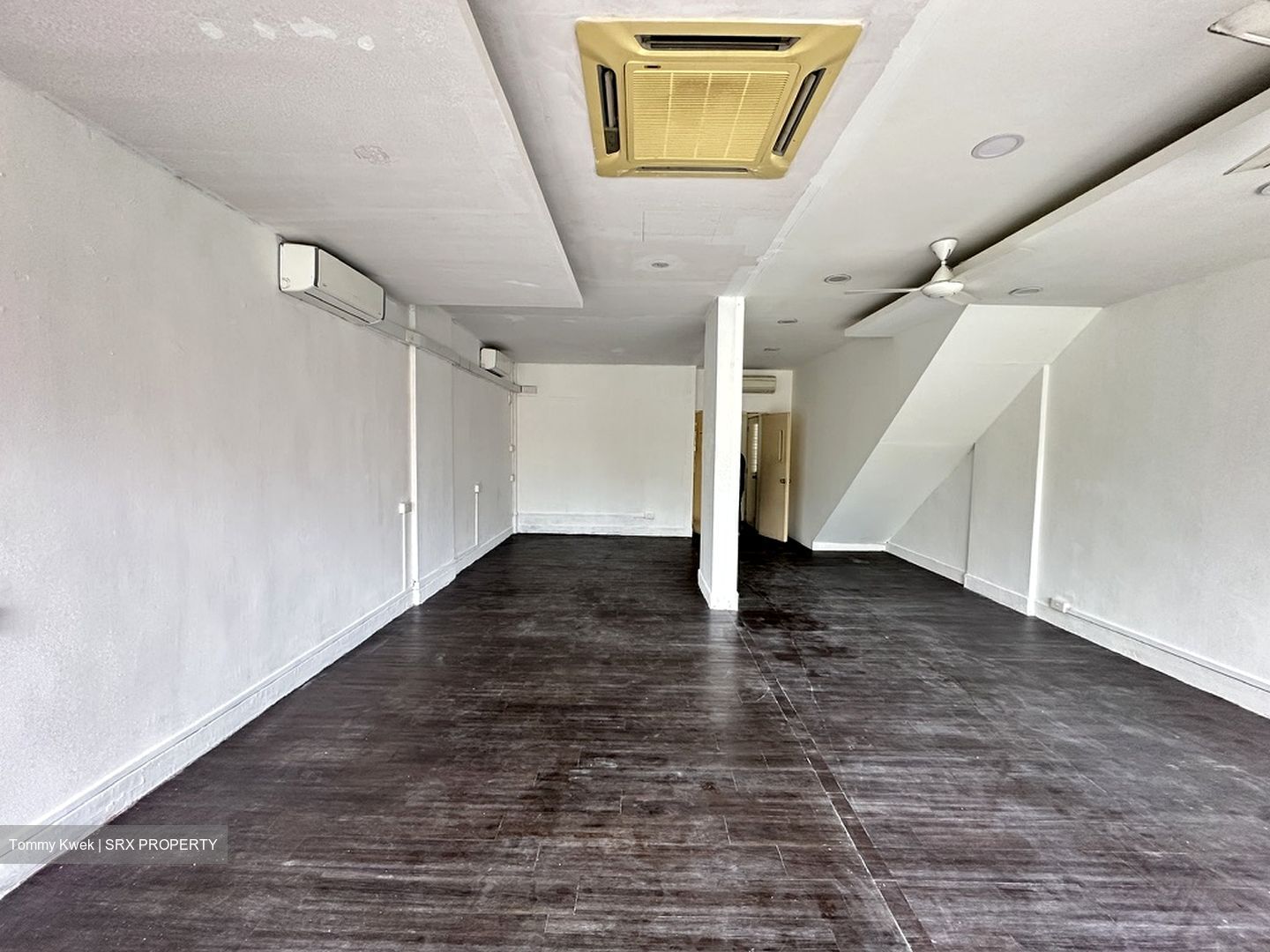 Ang Mo Kio Avenue 10 (D20), Shop House #551701151